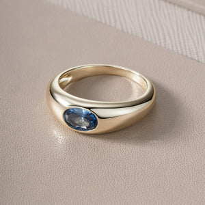 London Blue Signet Ring ✨