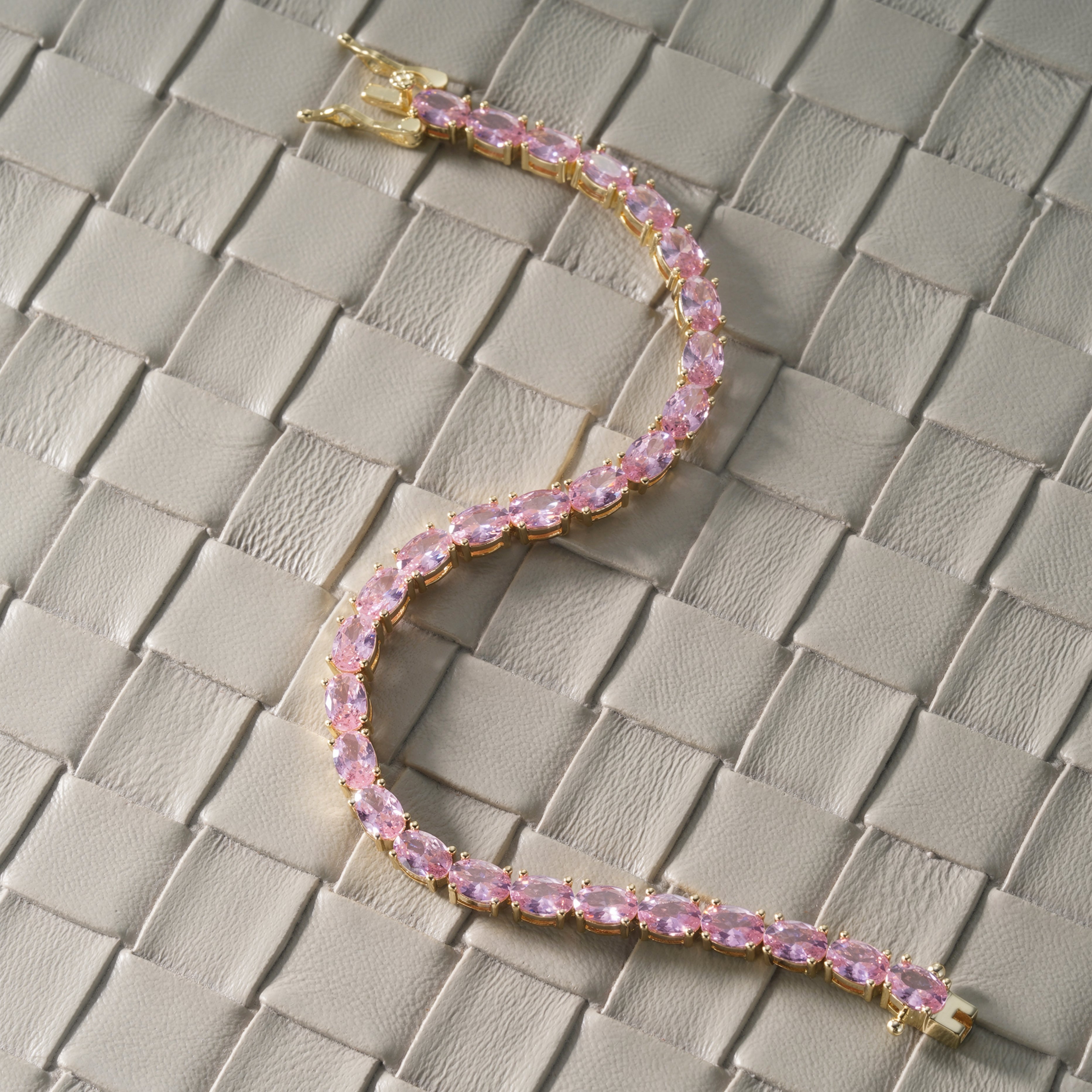 Rosé Mirage Bracelet ✨