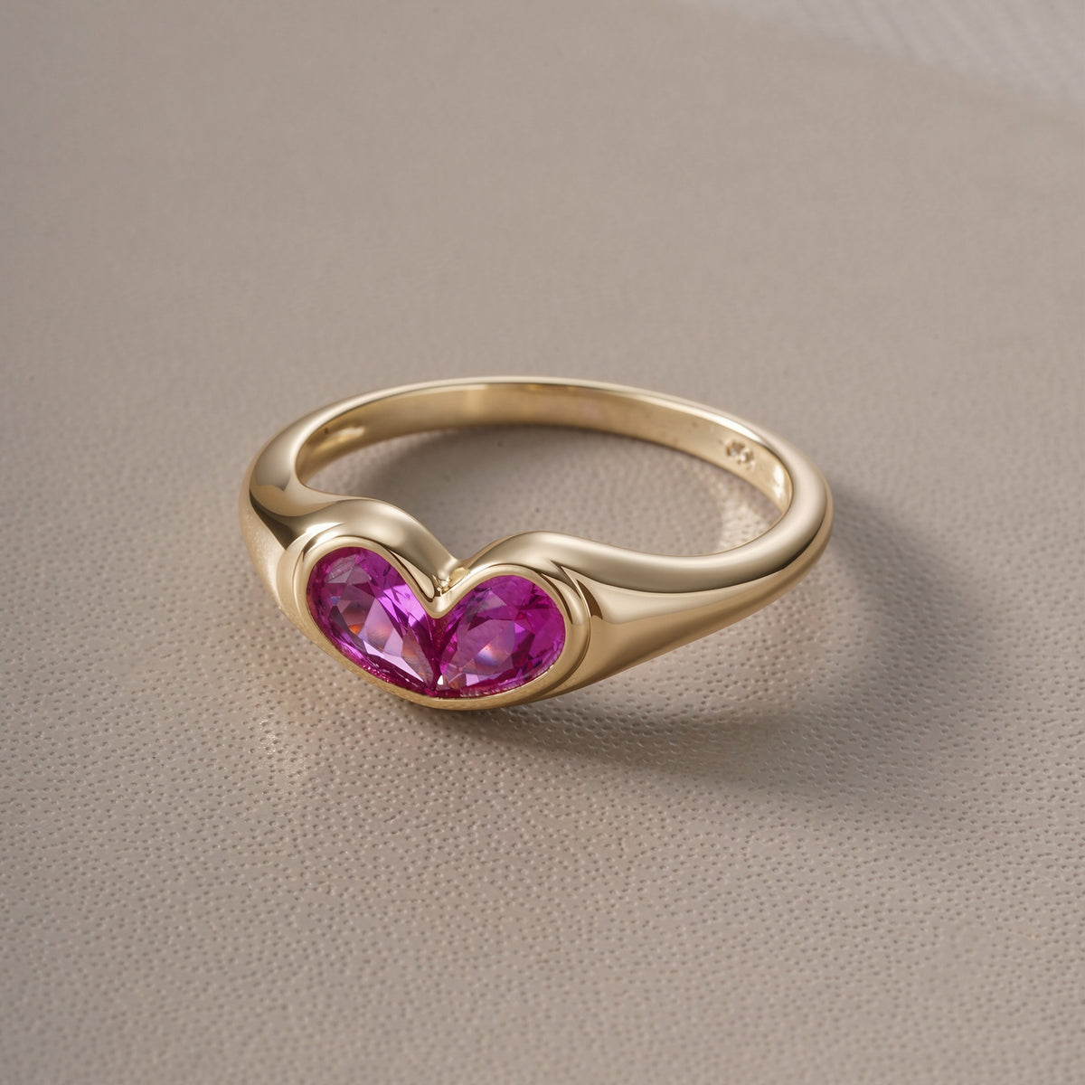 Amorette Pink Heart Ring ✨